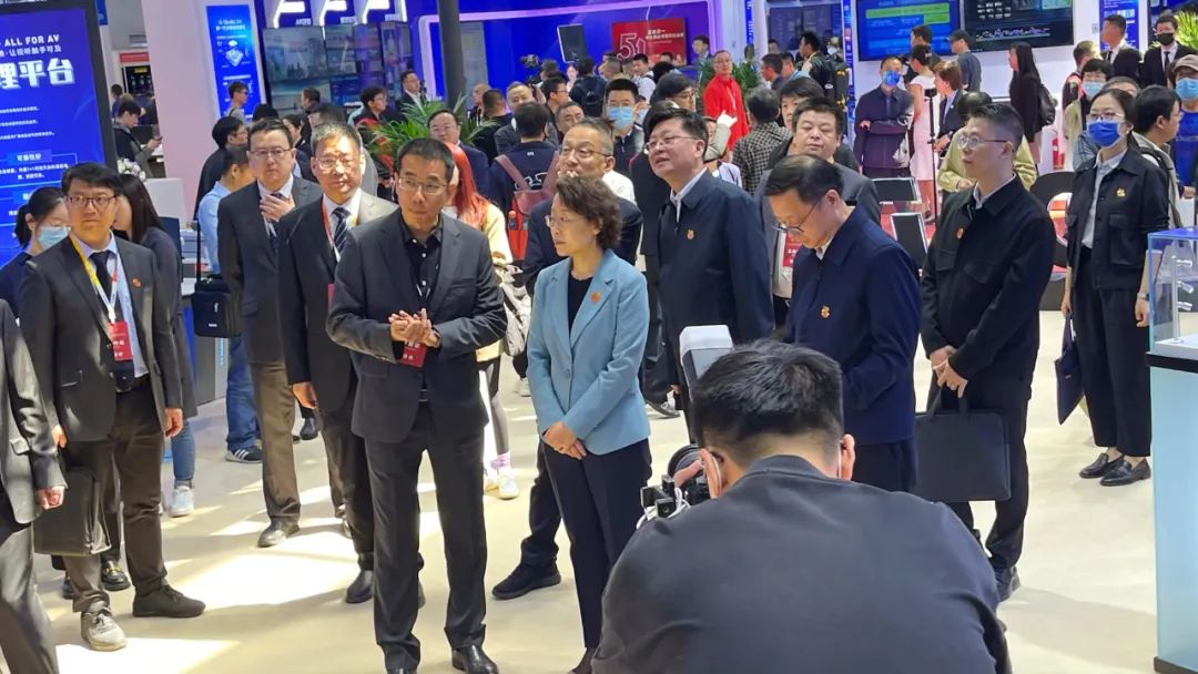 1714297825646090.jpg 22.jpg