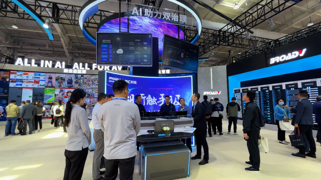 1714298558961216.png 99.png